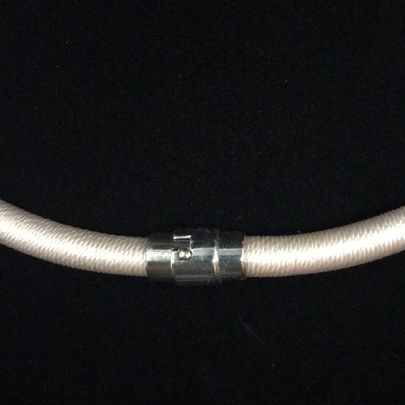 Pearl Choker - Picture 8 of 10